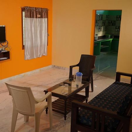 Ssk Home Stay Пондичери Екстериор снимка