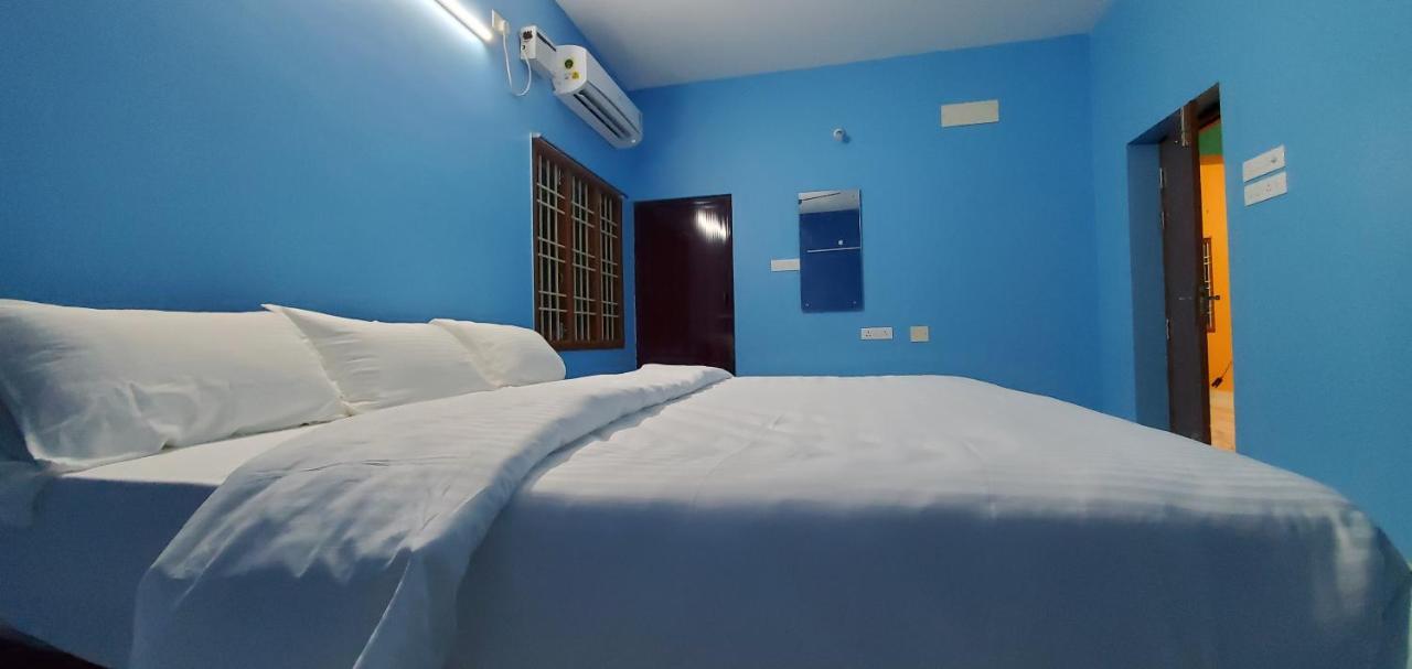 Ssk Home Stay Пондичери Екстериор снимка